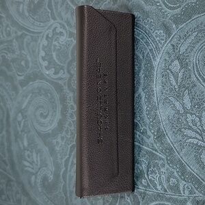 Shaquille O'Neal Black Eyeglass Case (Case Only)